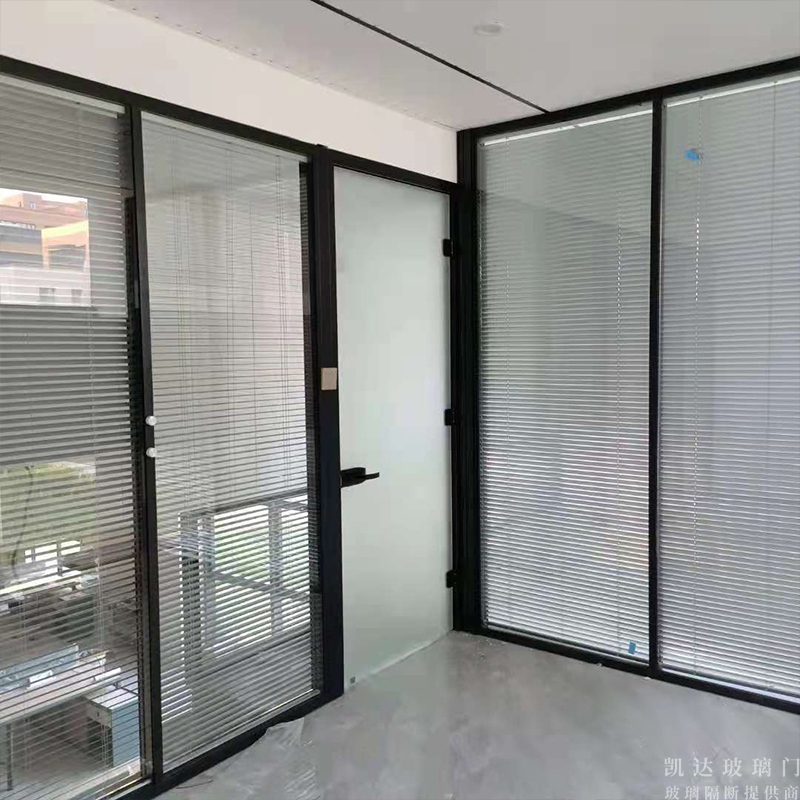將玻璃隔斷用于衛(wèi)生間合適嗎？